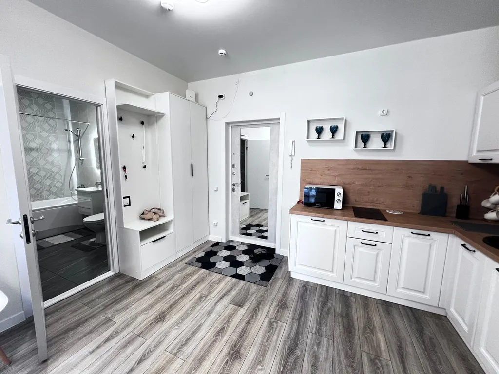 168 С бассейнами Евротри на 5 человек, 2 сан узла