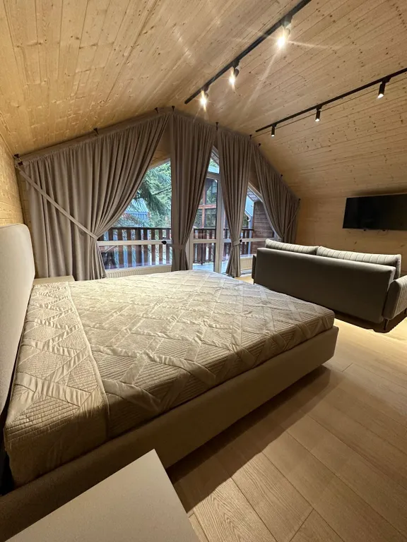 4-комнатный Дом