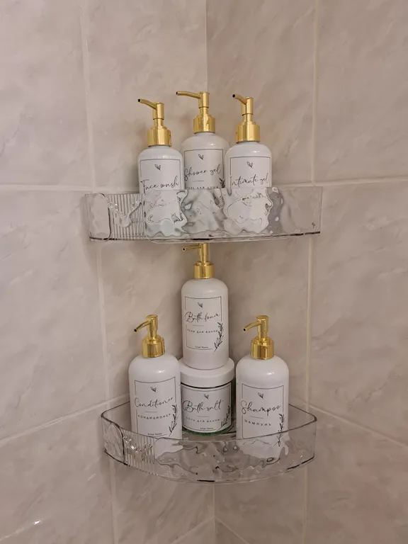 Просторная однушка с кроватью и смарт ТВ