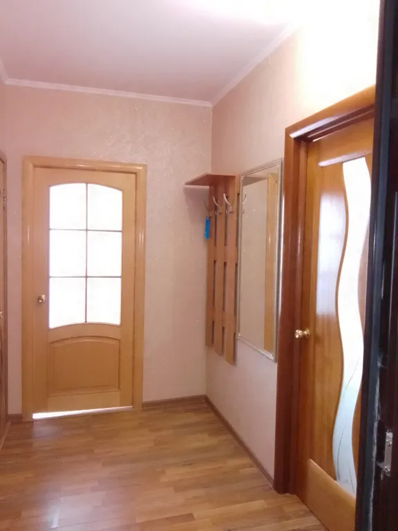 Квартира у автовокзала, Мегагринн