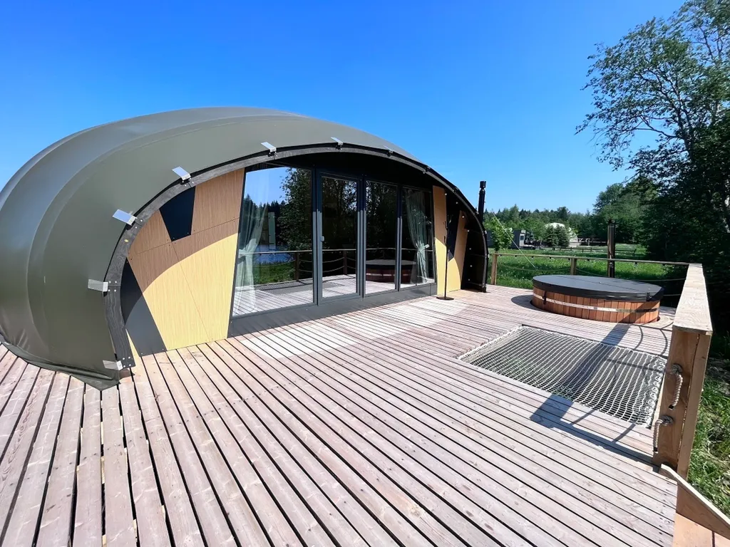 Коттедж Лодж комфорт c купелью — Луга