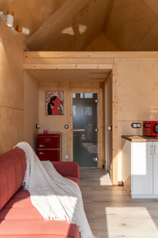 Fanza House - домик с сауной, чаном, камином, проектором и беседкой