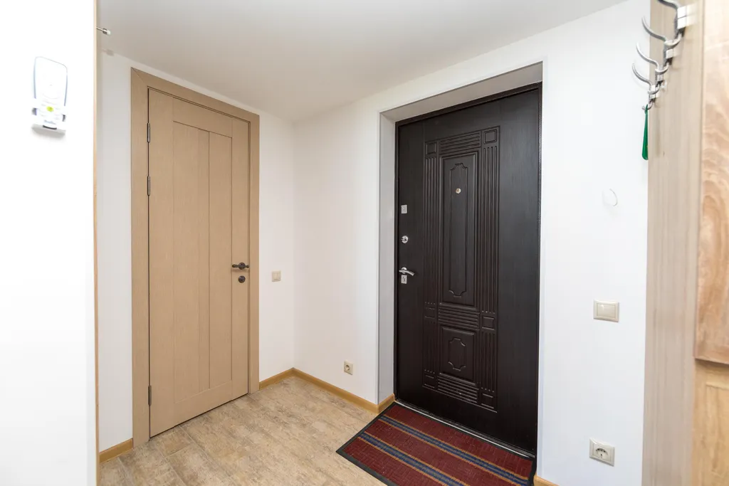 Двухуровневая стильная квартира у моря