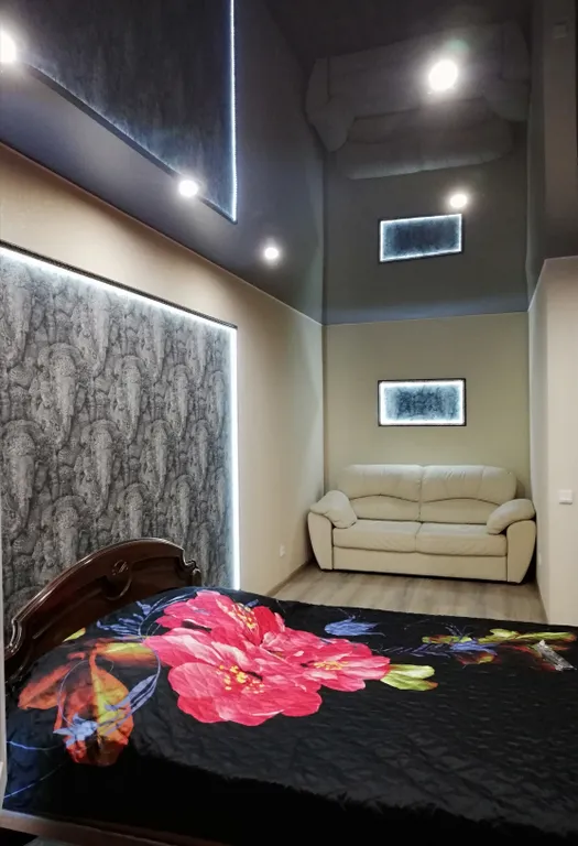 Новый дом с своим отоплением в центре с кондиционером