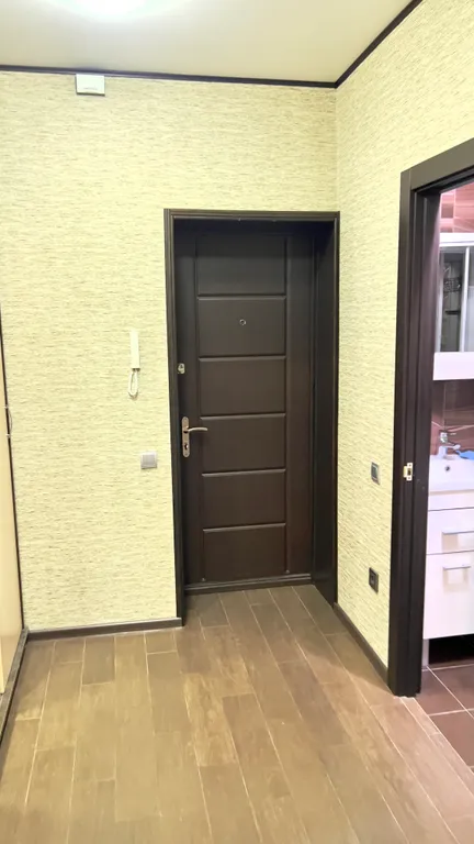 Уютная квартира рядом с набережной реки Цна