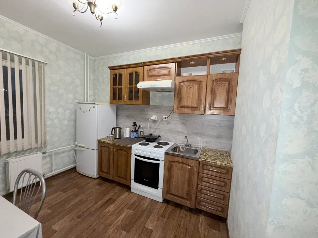 Большая 2-комнатная квартира в хорошем районе