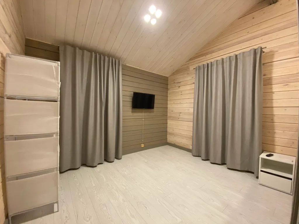 Дом шале рядом с городом