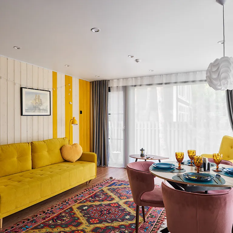 Домик в Соснах с баней и горячими ваннами Cube с баней