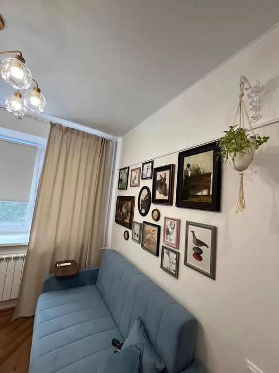 Квартира с современным минимализмом и винтажным шармом