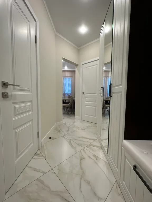 Шикарная квартира с камином в  300 метрах от пляжа