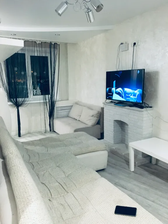 2-комнатная Квартира — аренда посуточно в Братск