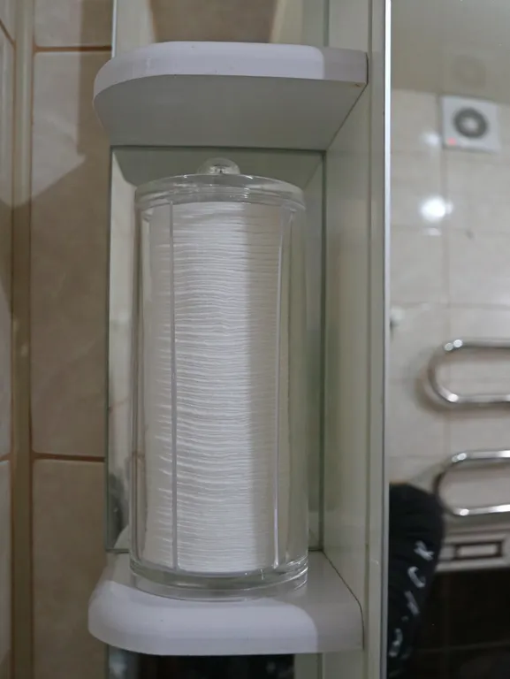 Большая двухкомнатная квартира в новом доме с охраняемой парковкой