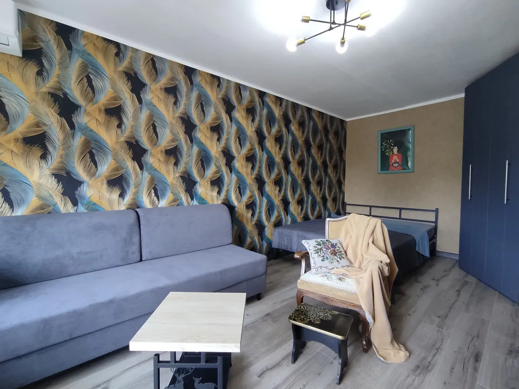 Однокомнатная квартира на полуострове Эгершельд рядом с Владивостокским Портом