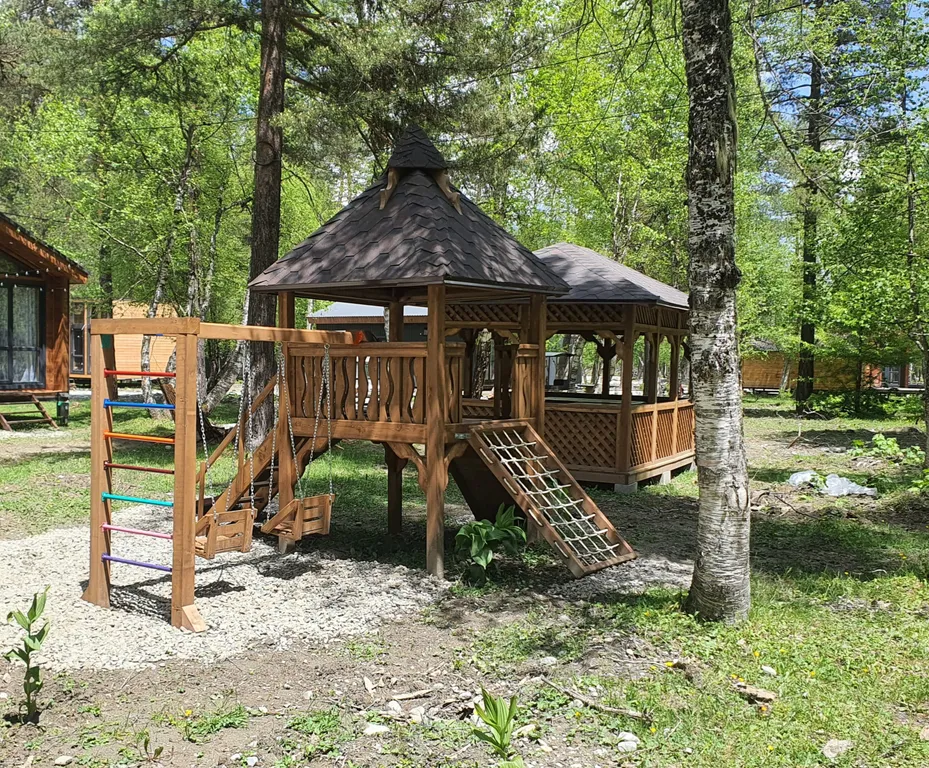 Коттедж Домик на Софийской поляне рядом с лесом и речкой — Архыз