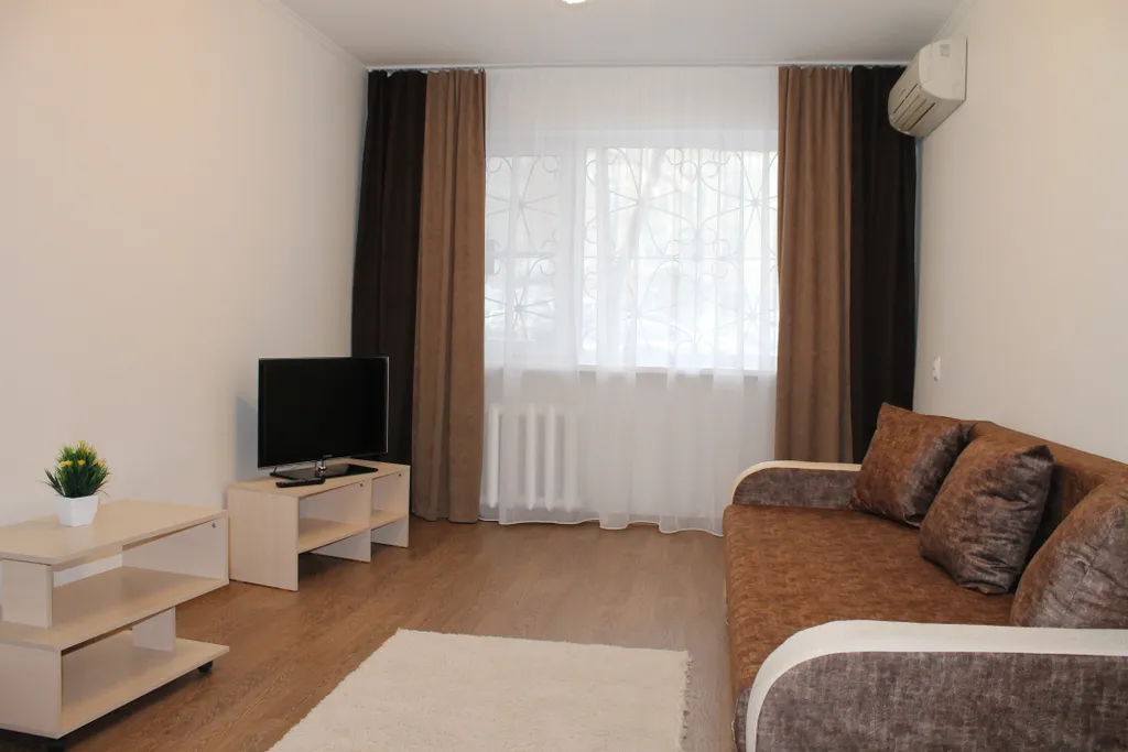 Чистая уютная квартира в центре рядом пруды площадь Ленина — аренда посуточно в Хабаровск