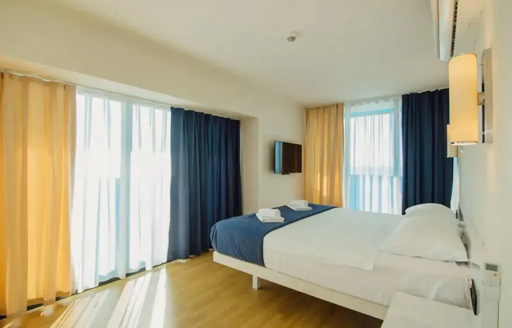 Orbi City Panorama 21-03