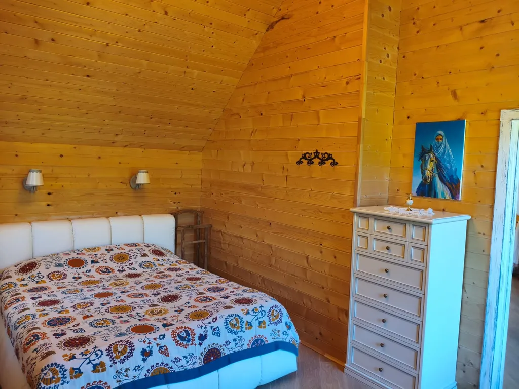 Двухэтажный дом Азазель в лесу