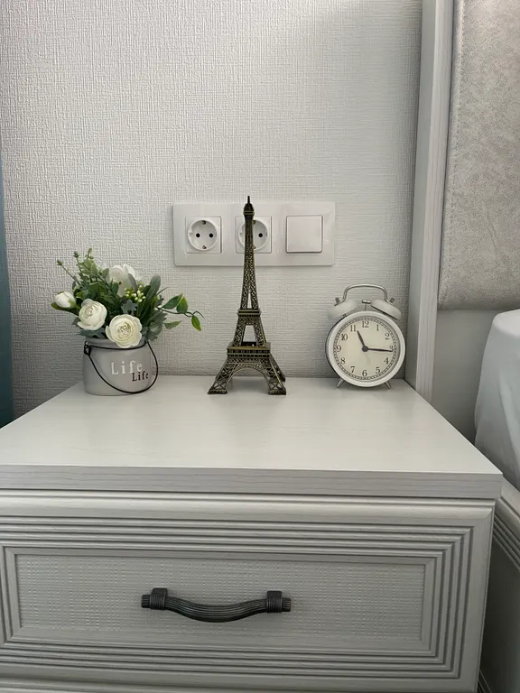 Хочу в Париж. Дизайн квартира рядом с ТРЦ Планета