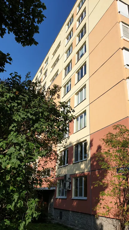 Однушка возле Международной