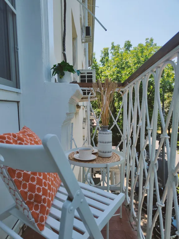 Семейная квартира 2 комнаты в центре с парковкой