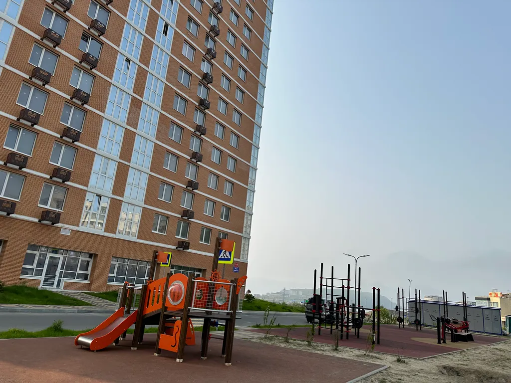 3-комнатная квартира в 500 метрах до моря