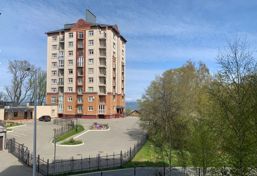 Светлая квартира у моря