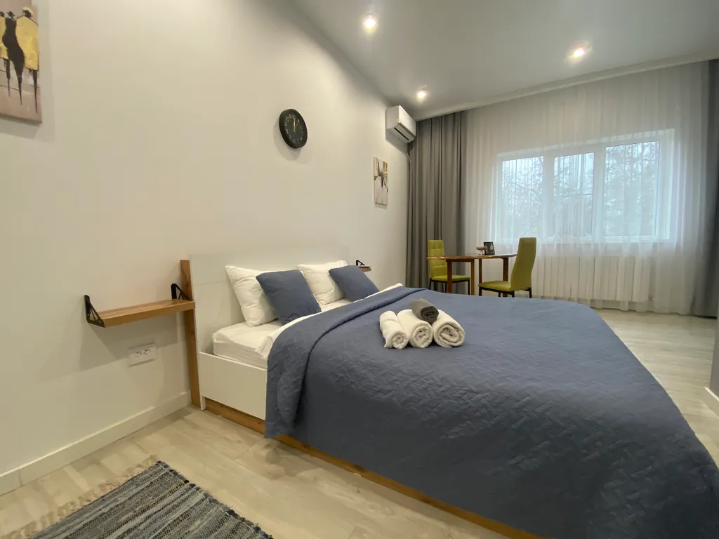 Квартира Уютные апартаменты в центре — аренда посуточно в Шахты