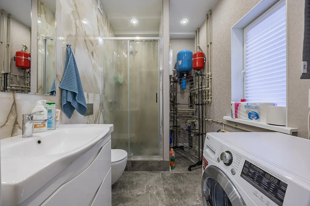 Коттедж Новый дом на 6 человек в 8 километрах от центра — Новопокровское