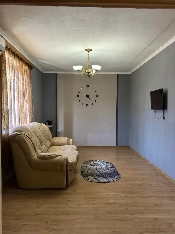 Трехкомнатная квартира с видом на горы