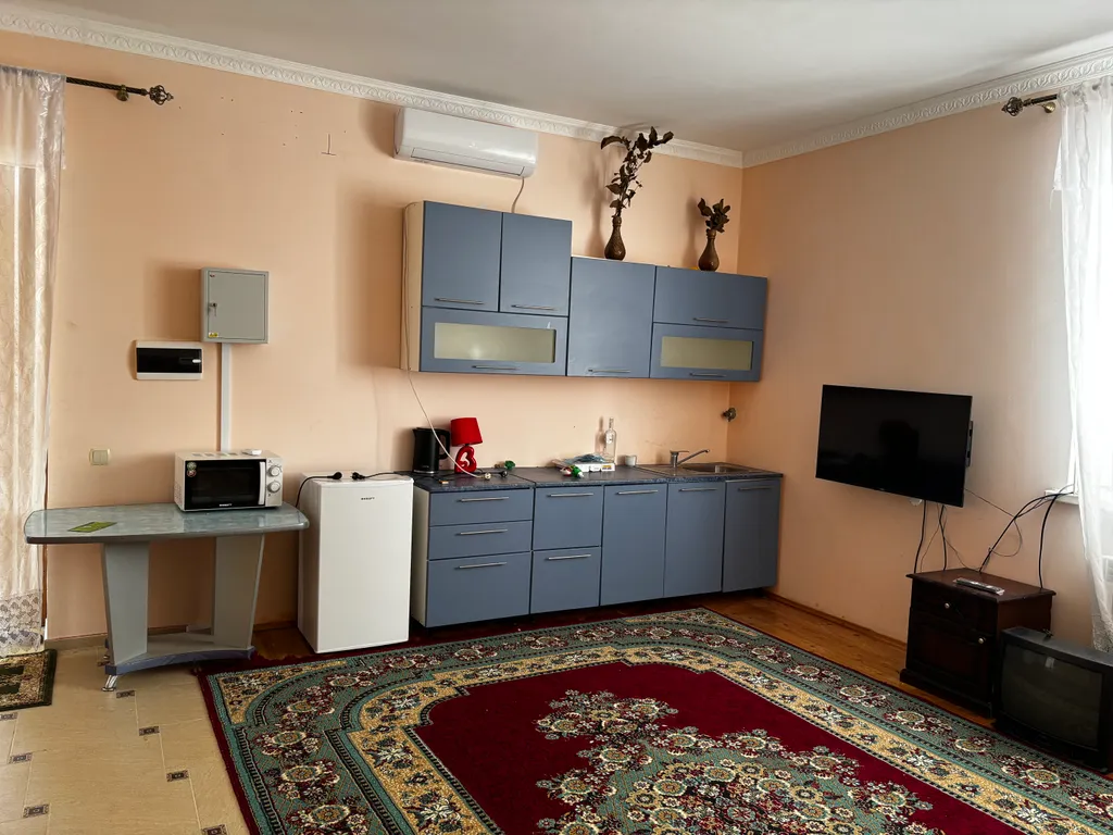 Дача около моря