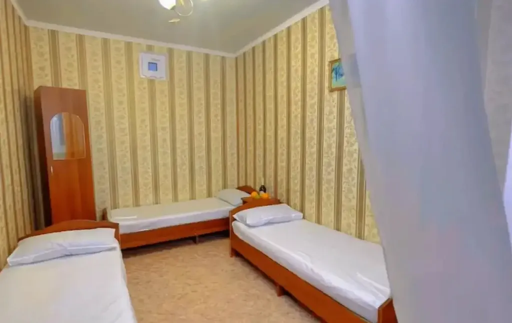 Квартира Уютный трехместный эконом — аренда посуточно в Витязево