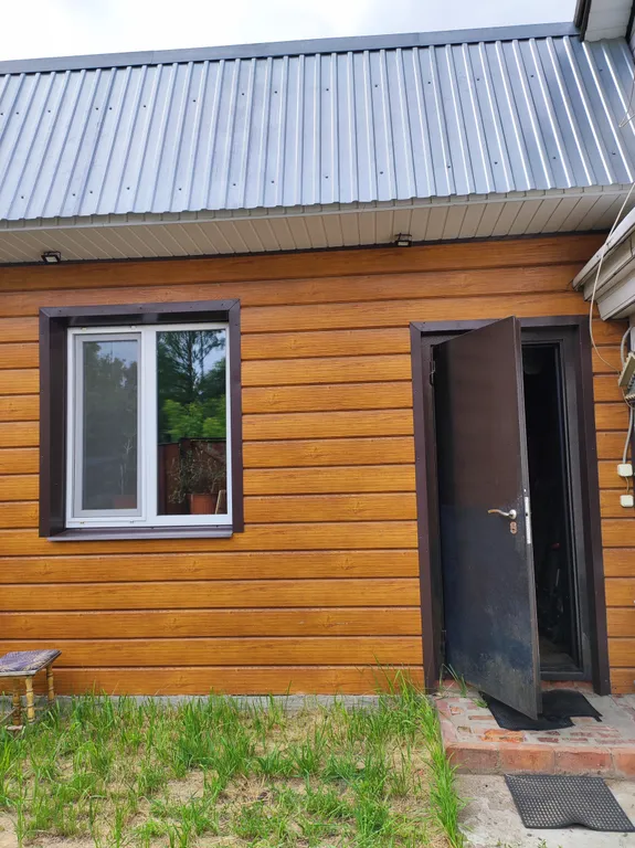 Дом с парковкой, барбекю