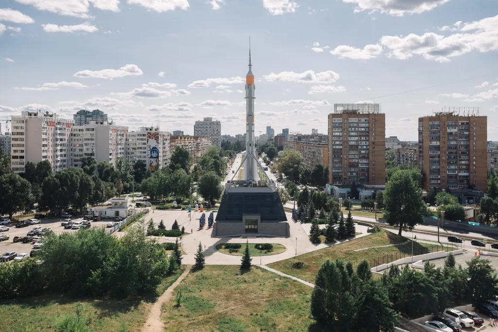 Апартамент с видом на Ракету