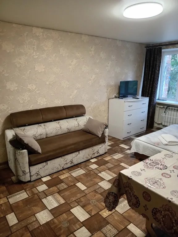 Комната в золотом квадрате Западного