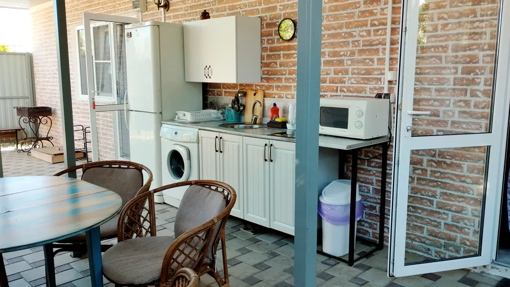 Дом с отдельным двором