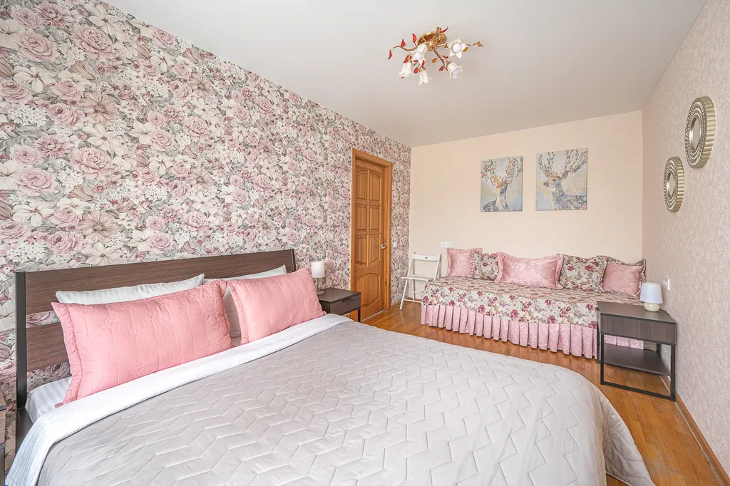 Двухкомнатная квартира Центр, Зоопарк, БЦ Высоцкий