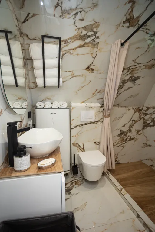 А-Фрейм Морской в новом уютном Глэмпинге в окружении гор. Море, пляж.