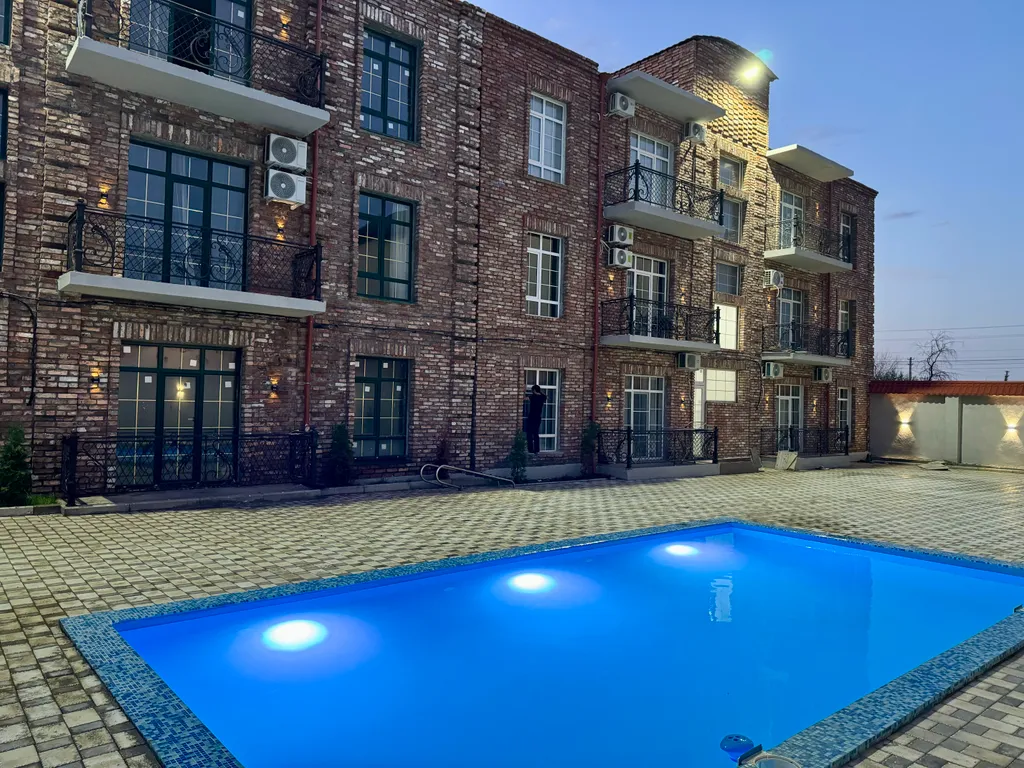 Квартира с бассейном у берега моря — аренда посуточно в Дербент