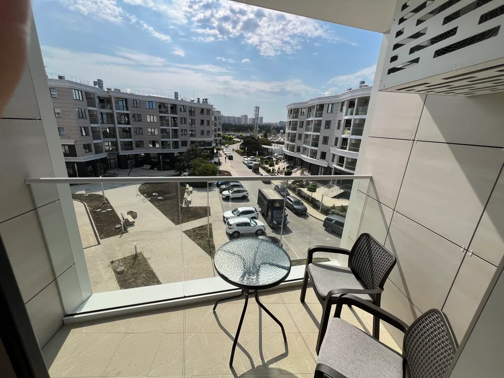 Квартира Квартира Новый апартамент 35 кв. м. С выходом в парк на берегу моря — Севастополь