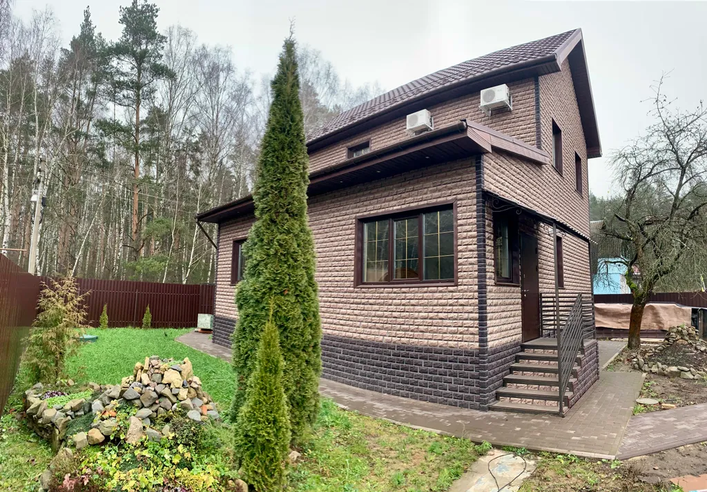 Коттедж Дом в лесу — Петровское