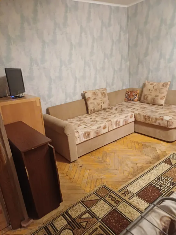 Квартира 1-комнатная квартира, 5 минут пешком от метро Зюзино — Москва