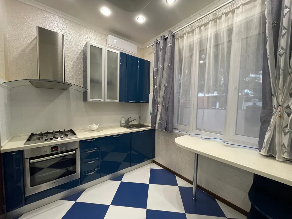 3-комнатная Квартира