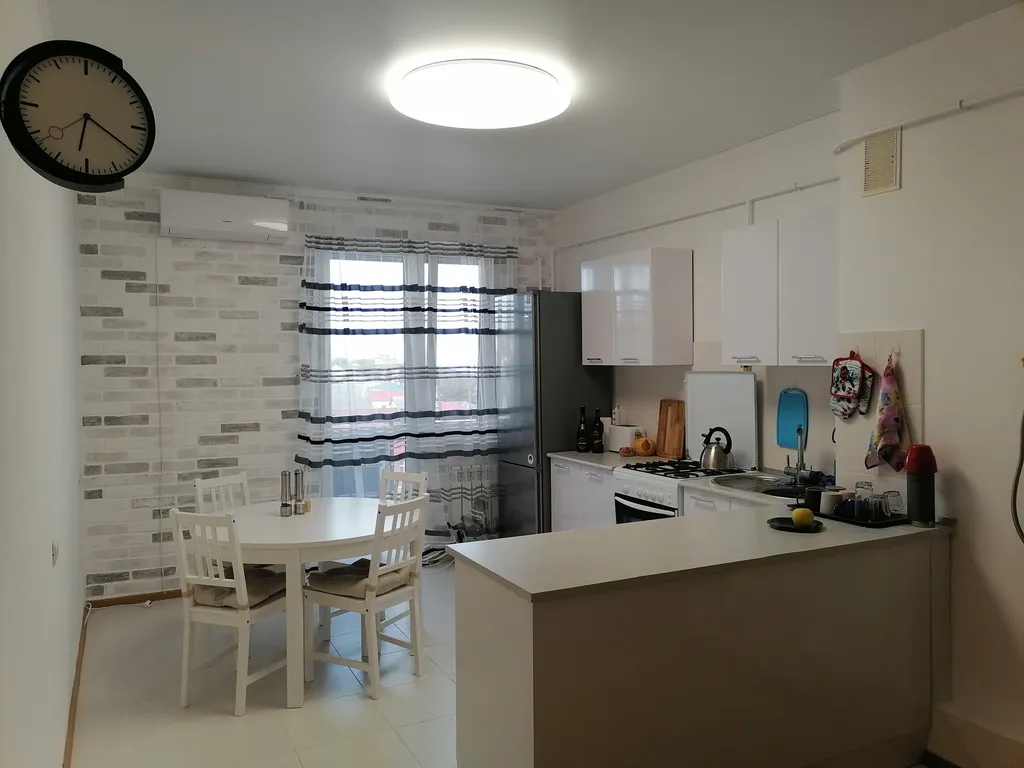 Просторная квартира — аренда посуточно в Мысхако