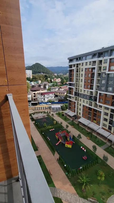 Стильные апартаменты с видом на море и горы