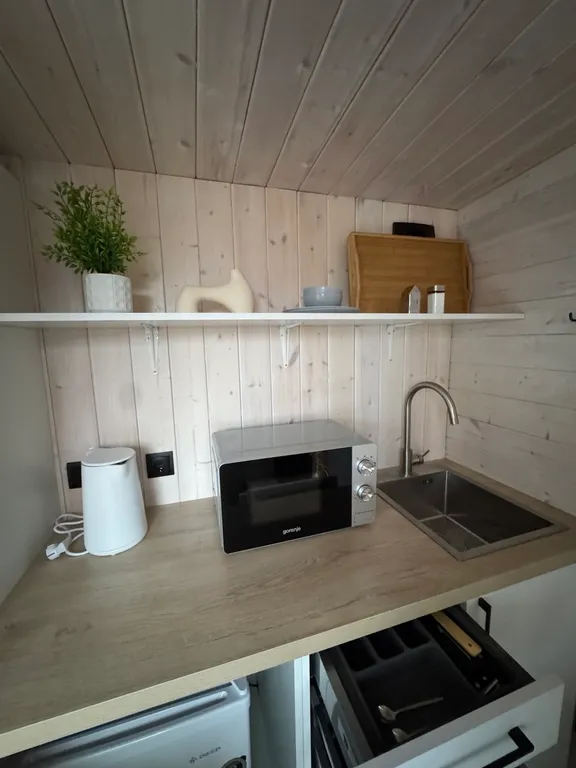 Дом с сауной на берегу озера