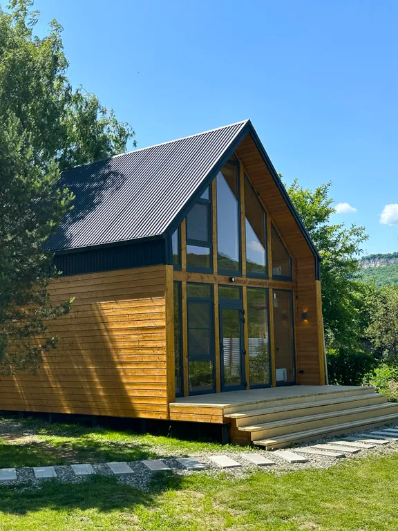 Барнхаус с чаном и бассейном