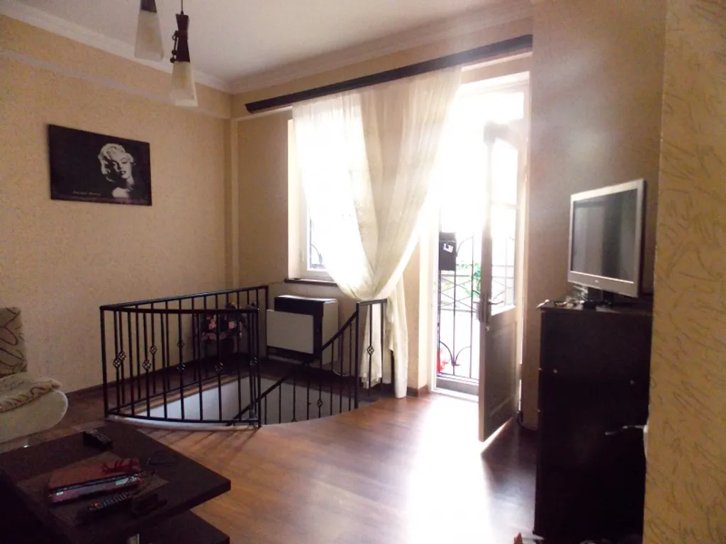 Квартира в историческом центре — аренда посуточно в Тбилиси