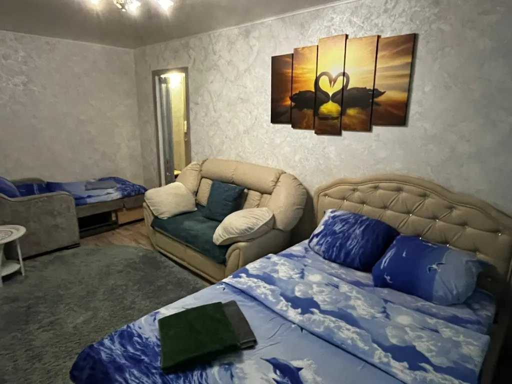 От трассы М-4 ехать 15 минут, круглосуточное бесконтактное заселение