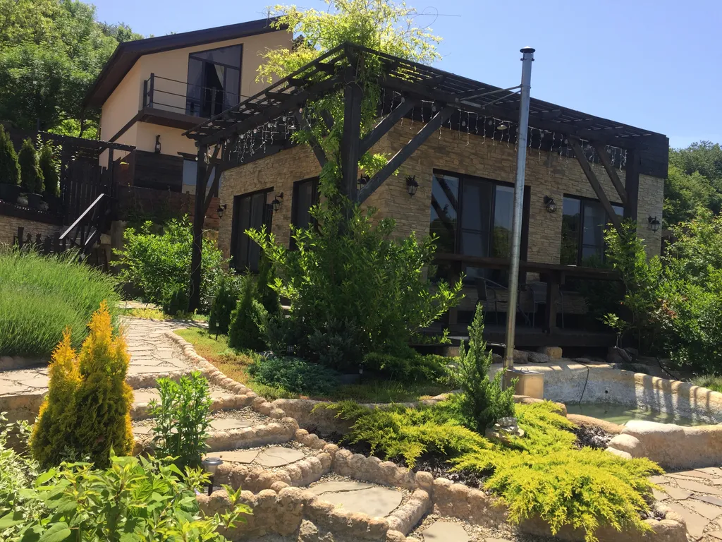 Коттедж Вилла с бассейном и видом на озеро — аренда посуточно в Абрау-Дюрсо