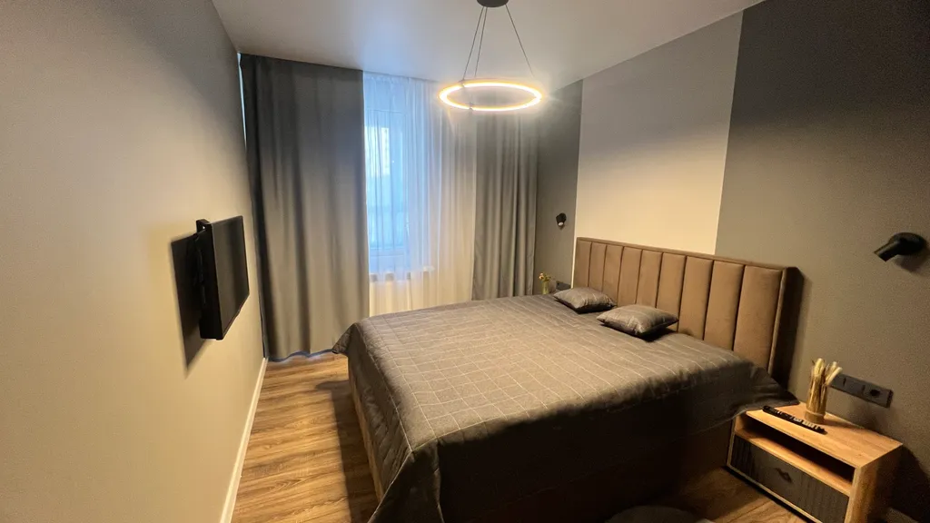 Новая уютная двухкомнатная квартира рядом с метро